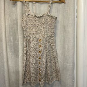 😻prairie dress Sky and Sparrow